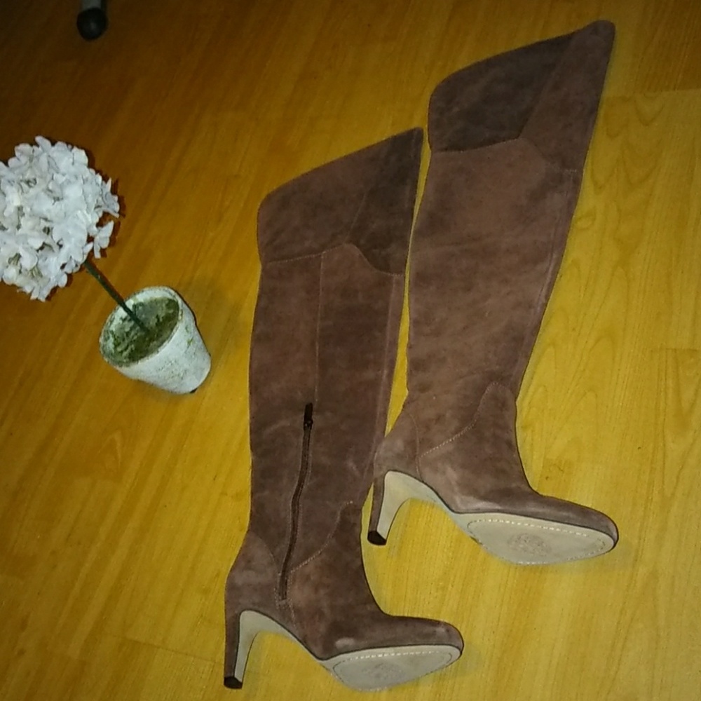 Vince Camuto armaceli over the knee boots